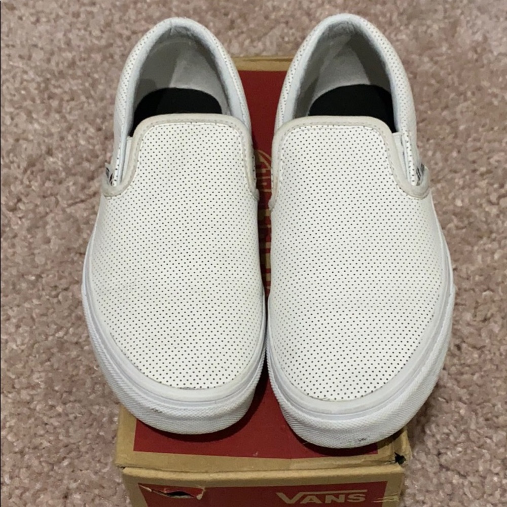 WHITE VANS SNEAKERS